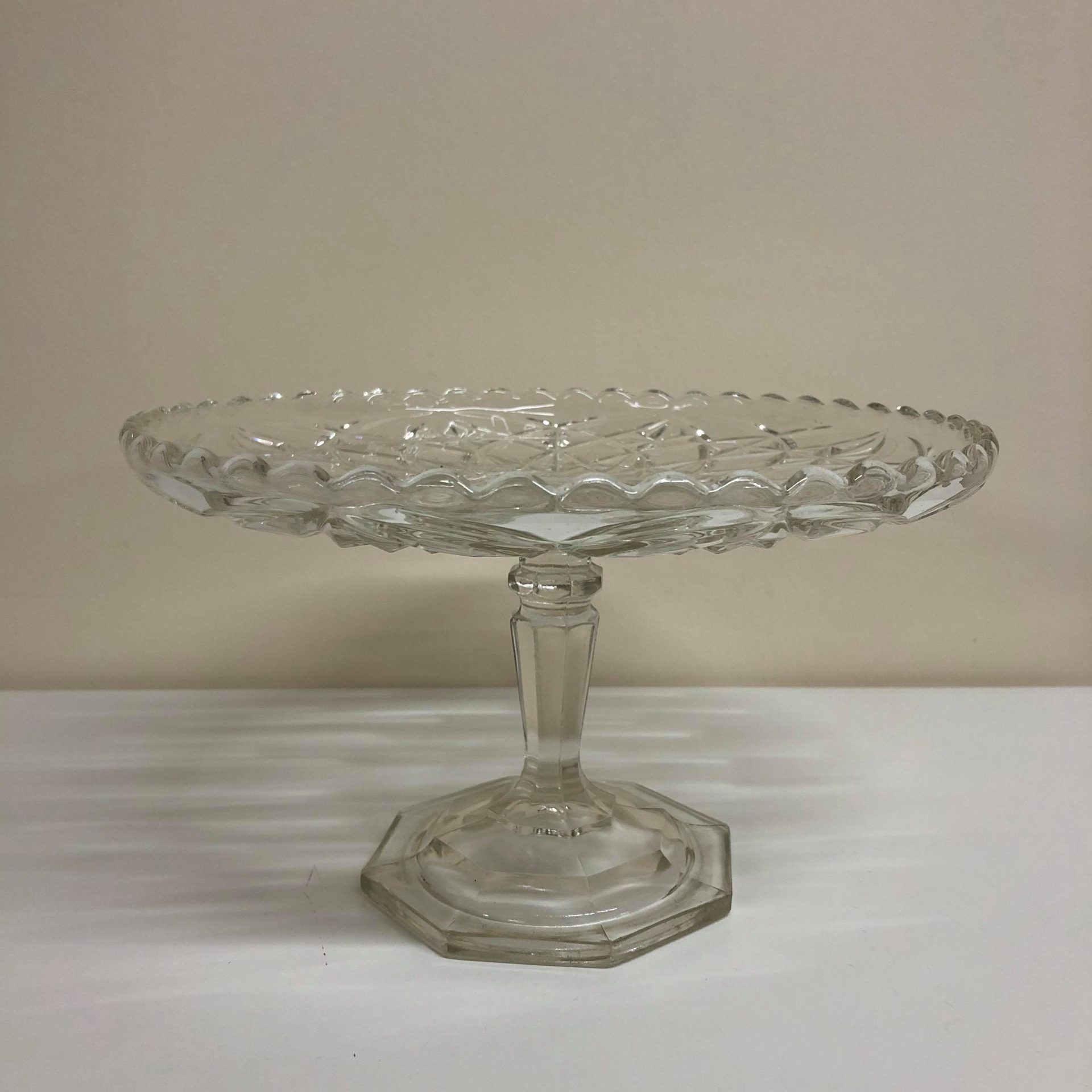 Vintage Cut Glass Cake Stand (3a) — Out Of The Ordinary Events