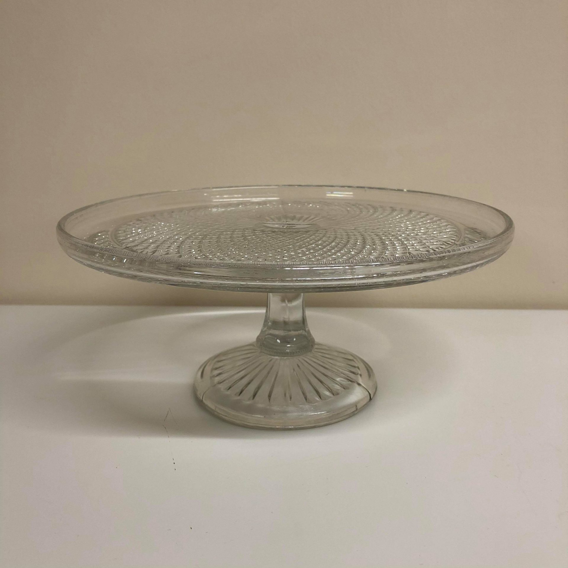 Vintage Cut Glass Cake Stand (4a) — Out Of The Ordinary Events